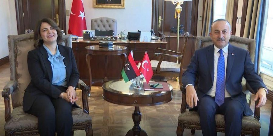 وزيرة الخارجية تلتقي نظيرها التركي بالعاصمة التركية أنقرة